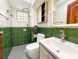 Melville Park (D18), Condominium #626025121